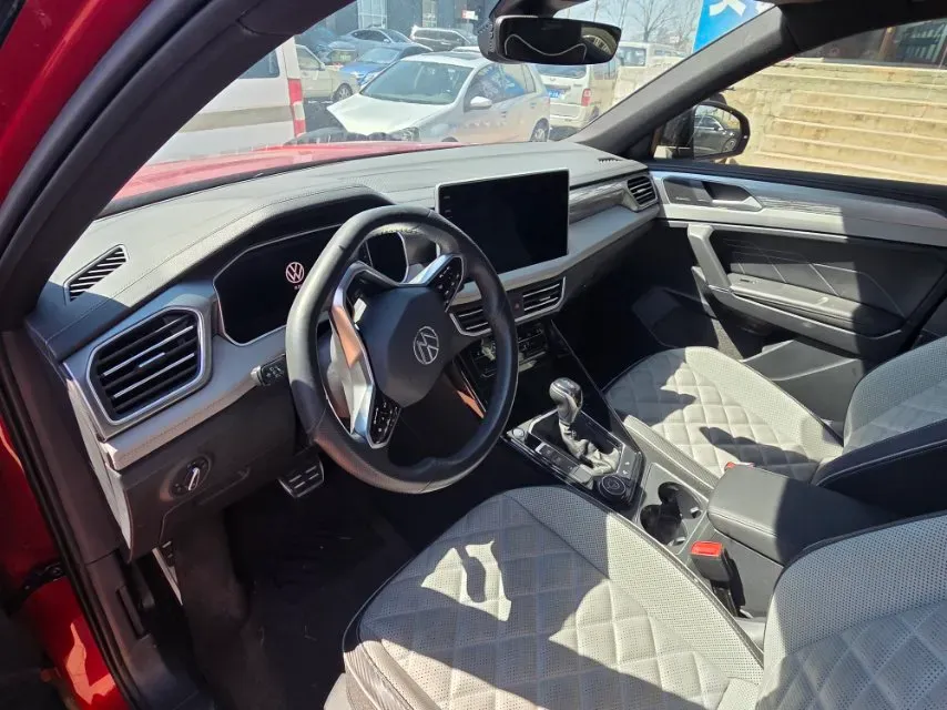 2023 Volkswagen Tayron X 2.0T 220HP L4 7DCT,autocango,china used car exporter,china ev exporter,chinese used car exporter,chinese used ev exporter