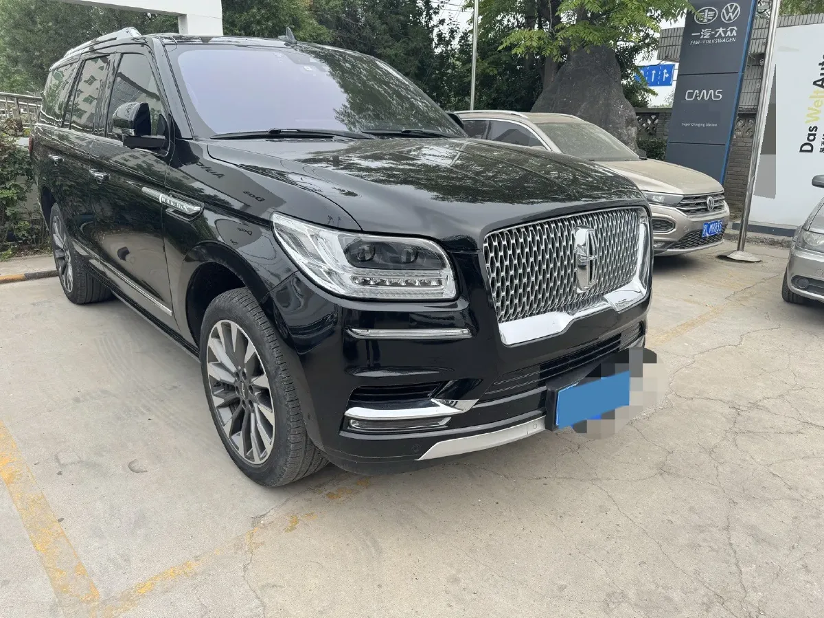 2018 Lincoln Navigator 3.5T 415HP V6 10AT,autocango,china used car exporter,china ev exporter,chinese used car exporter,chinese used ev exporter