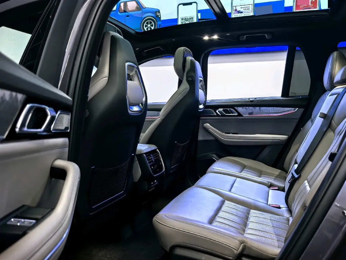 2023 Lexus NX 2.5L 189HP L4 E-CVT Hybrid,autocango,china used car exporter,china ev exporter,chinese used car exporter,chinese used ev exporter