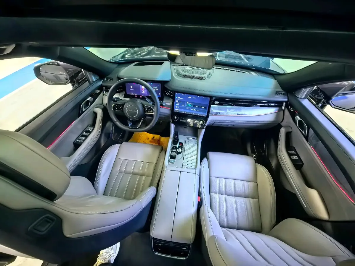 2023 Lexus NX 2.5L 189HP L4 E-CVT Hybrid,autocango,china used car exporter,china ev exporter,chinese used car exporter,chinese used ev exporter