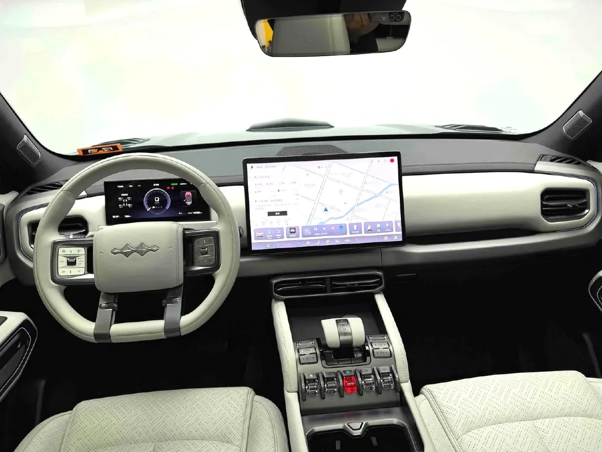 2025 FangChengBao Tai 3 BEV,autocango,china used car exporter,china ev exporter,chinese used car exporter,chinese used ev exporter