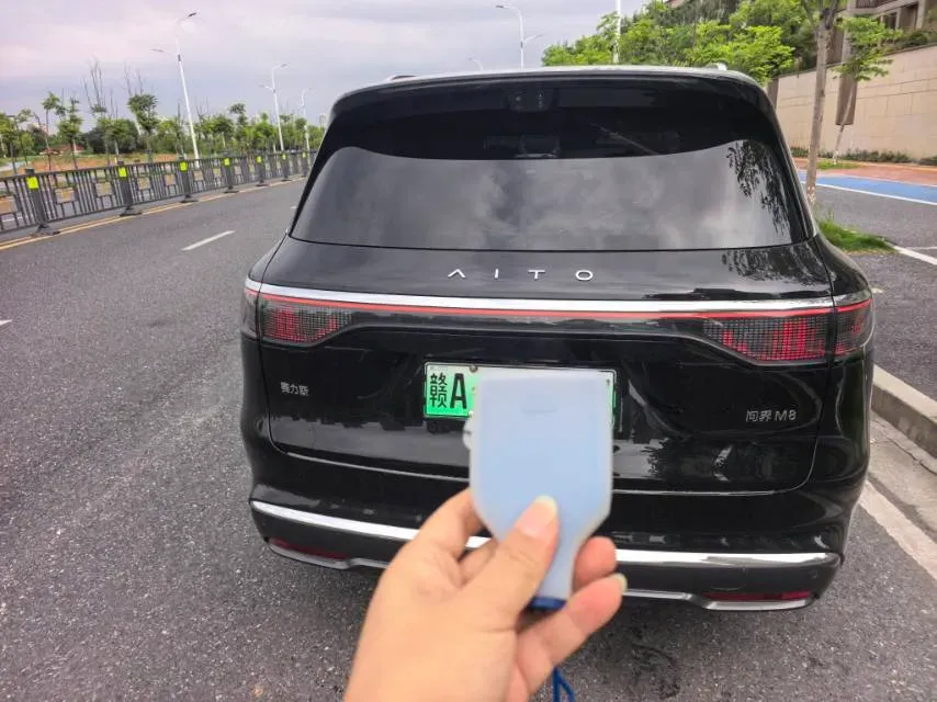 2025 AITO AITO M8 REEV 160HP REEV 37KWH,autocango,china used car exporter,china ev exporter,chinese used car exporter,chinese used ev exporter
