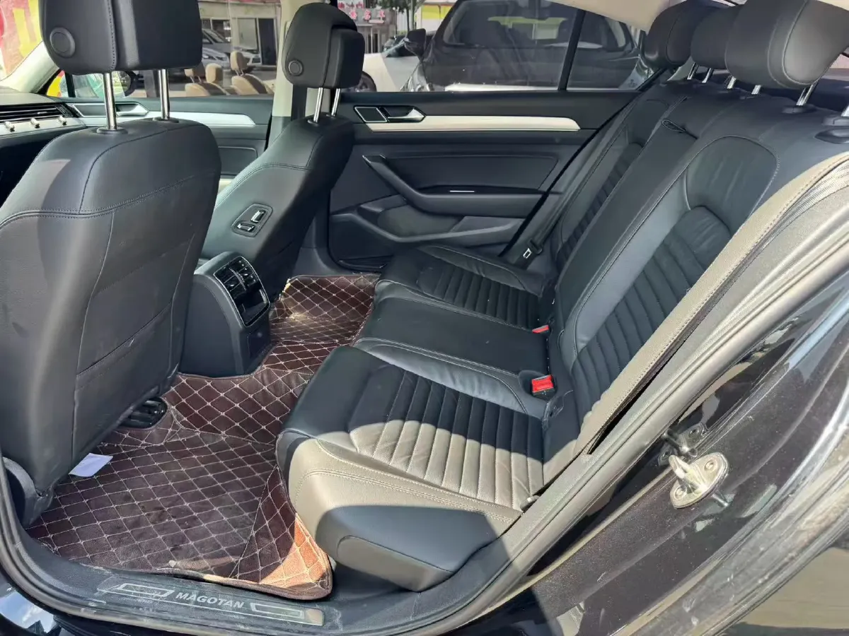 2019 Chevrolet Malibu XL 2.0T 241HP L4 9AT,autocango,china used car exporter,china ev exporter,chinese used car exporter,chinese used ev exporter