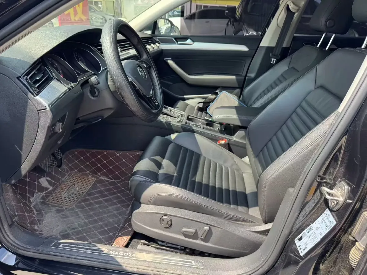 2019 Chevrolet Malibu XL 2.0T 241HP L4 9AT,autocango,china used car exporter,china ev exporter,chinese used car exporter,chinese used ev exporter