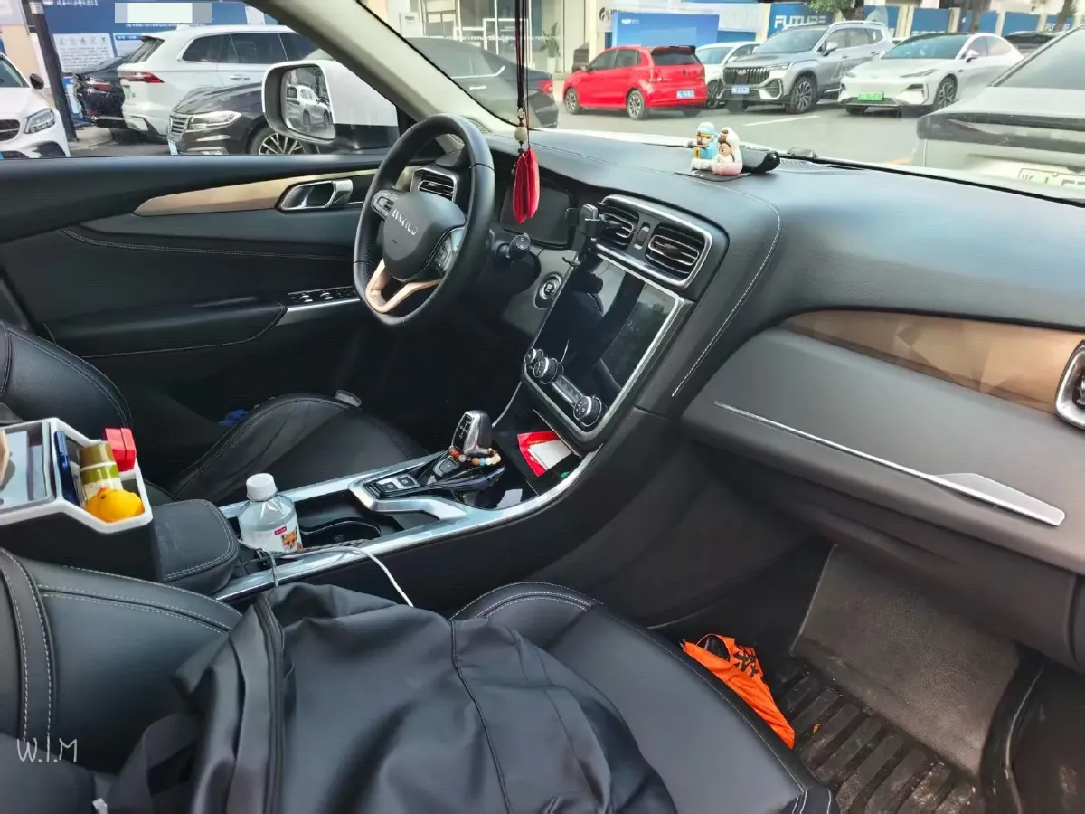 2019 LYNK&CO 01 2.0T 190HP L4 6AT,autocango,china used car exporter,china ev exporter,chinese used car exporter,chinese used ev exporter
