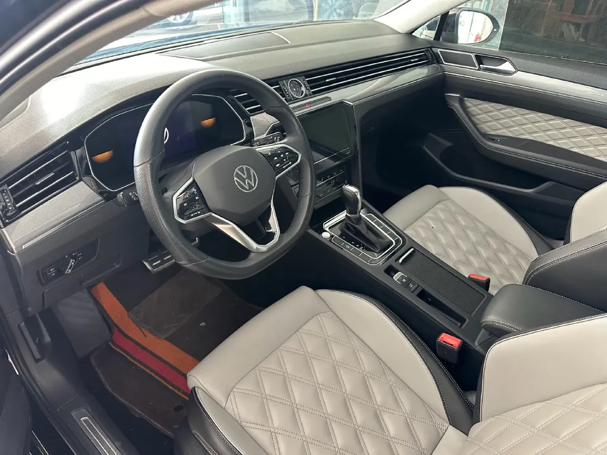 2023 Volkswagen Magotan 1.4T 150HP L4 7DCT,autocango,china used car exporter,china ev exporter,chinese used car exporter,chinese used ev exporter