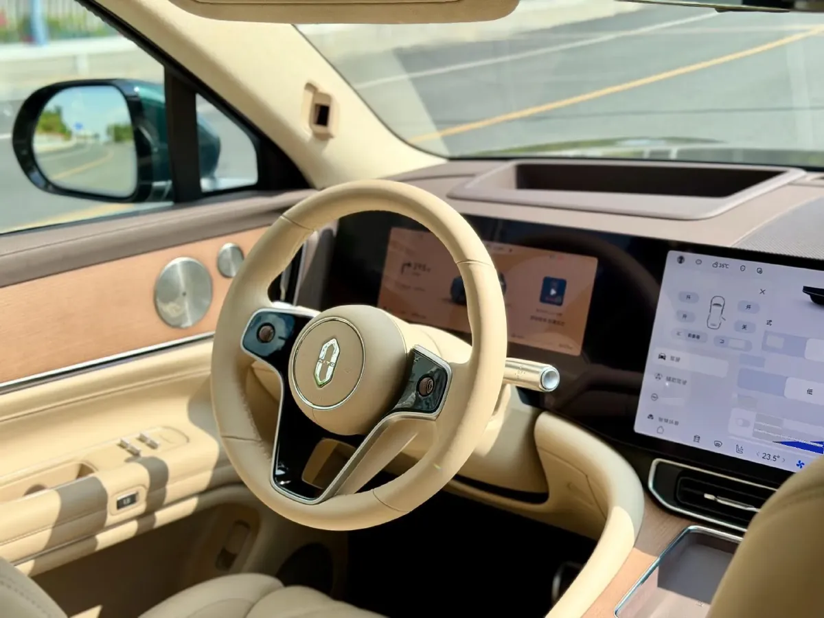 2025 AITO AITO M9 BEV 100KWH,autocango,china used car exporter,china ev exporter,chinese used car exporter,chinese used ev exporter