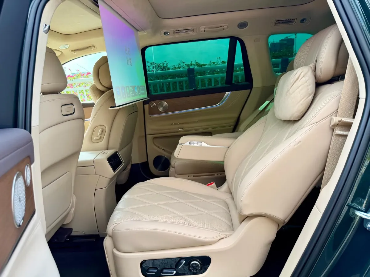 2025 AITO AITO M9 BEV 100KWH,autocango,china used car exporter,china ev exporter,chinese used car exporter,chinese used ev exporter