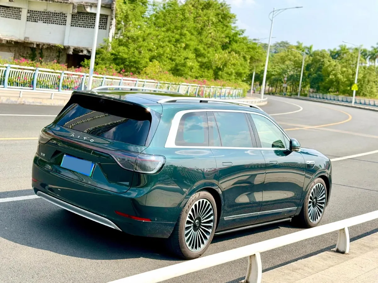 2025 AITO AITO M9 BEV 100KWH,autocango,china used car exporter,china ev exporter,chinese used car exporter,chinese used ev exporter