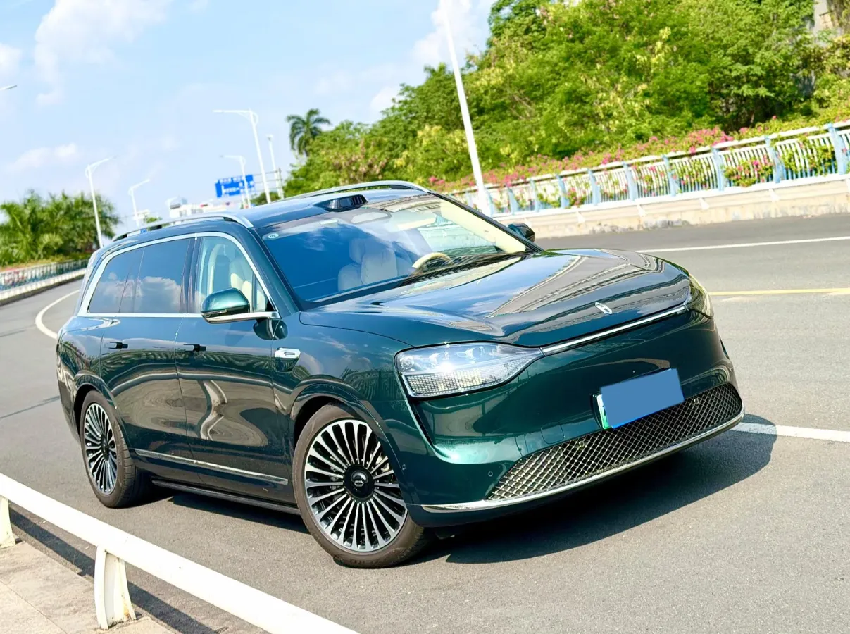 2025 AITO AITO M9 BEV 100KWH,autocango,china used car exporter,china ev exporter,chinese used car exporter,chinese used ev exporter