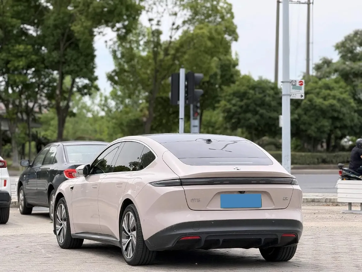 2024 NIO ET5 BEV 75KWH,autocango,china used car exporter,china ev exporter,chinese used car exporter,chinese used ev exporter