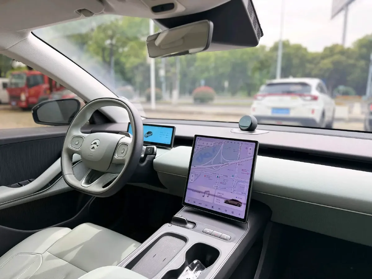 2024 NIO ET5 BEV 75KWH,autocango,china used car exporter,china ev exporter,chinese used car exporter,chinese used ev exporter