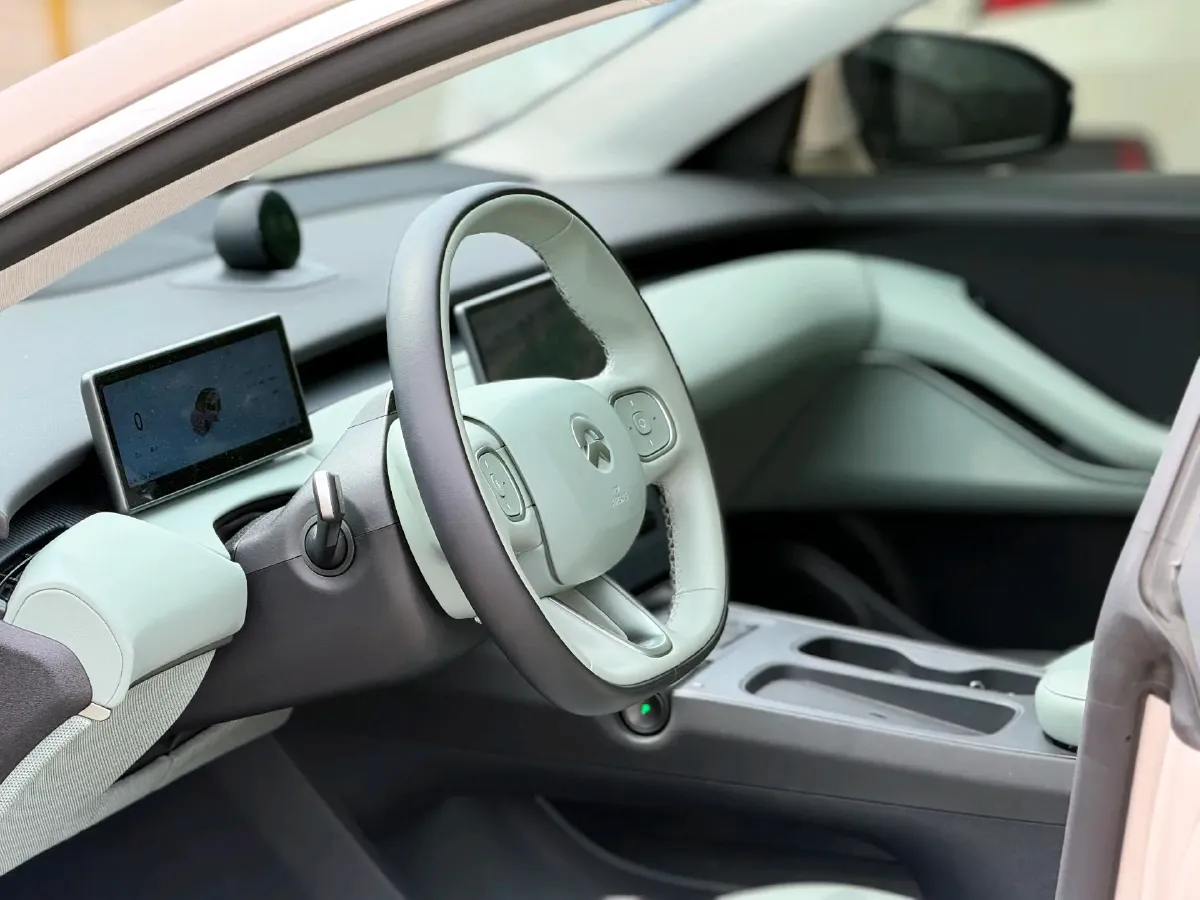 2024 NIO ET5 BEV 75KWH,autocango,china used car exporter,china ev exporter,chinese used car exporter,chinese used ev exporter
