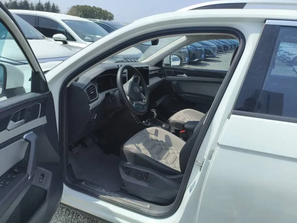 2023 Volkswagen Tayron 1.5T 160HP L4 7DCT,autocango,china used car exporter,china ev exporter,chinese used car exporter,chinese used ev exporter