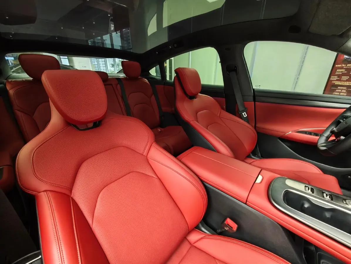 2024 MI SU7 BEV 73.6KWH,autocango,china used car exporter,china ev exporter,chinese used car exporter,chinese used ev exporter
