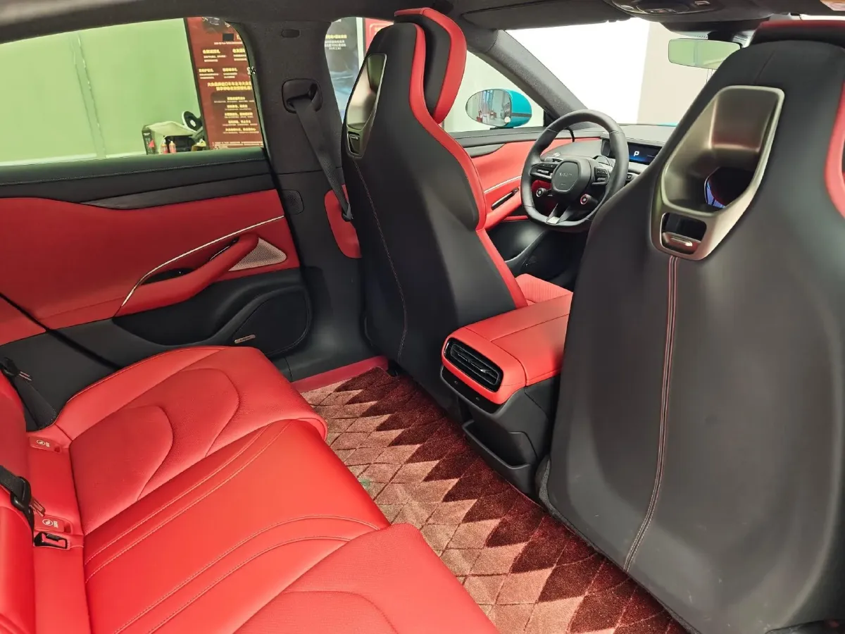 2024 MI SU7 BEV 73.6KWH,autocango,china used car exporter,china ev exporter,chinese used car exporter,chinese used ev exporter