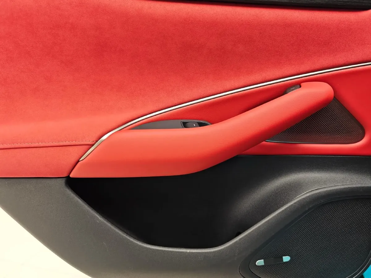 2024 MI SU7 BEV 73.6KWH,autocango,china used car exporter,china ev exporter,chinese used car exporter,chinese used ev exporter