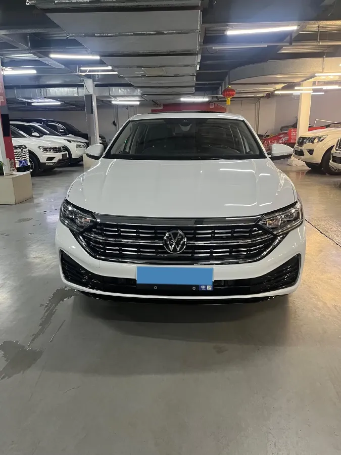 2023 Volkswagen Sagitar 1.5T 160HP L4 7DCT,autocango,china used car exporter,china ev exporter,chinese used car exporter,chinese used ev exporter