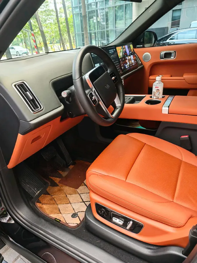 2024 Li L9 Range Extended 154HP REEV 52.3KWH,autocango,china used car exporter,china ev exporter,chinese used car exporter,chinese used ev exporter