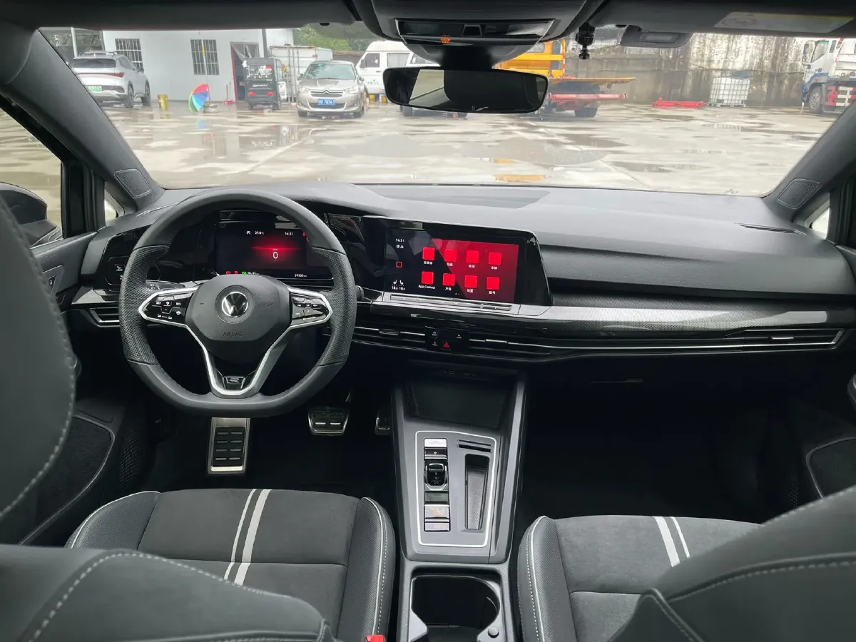 2023 Volkswagen Golf 1.4T 150HP L4 7DCT,autocango,china used car exporter,china ev exporter,chinese used car exporter,chinese used ev exporter