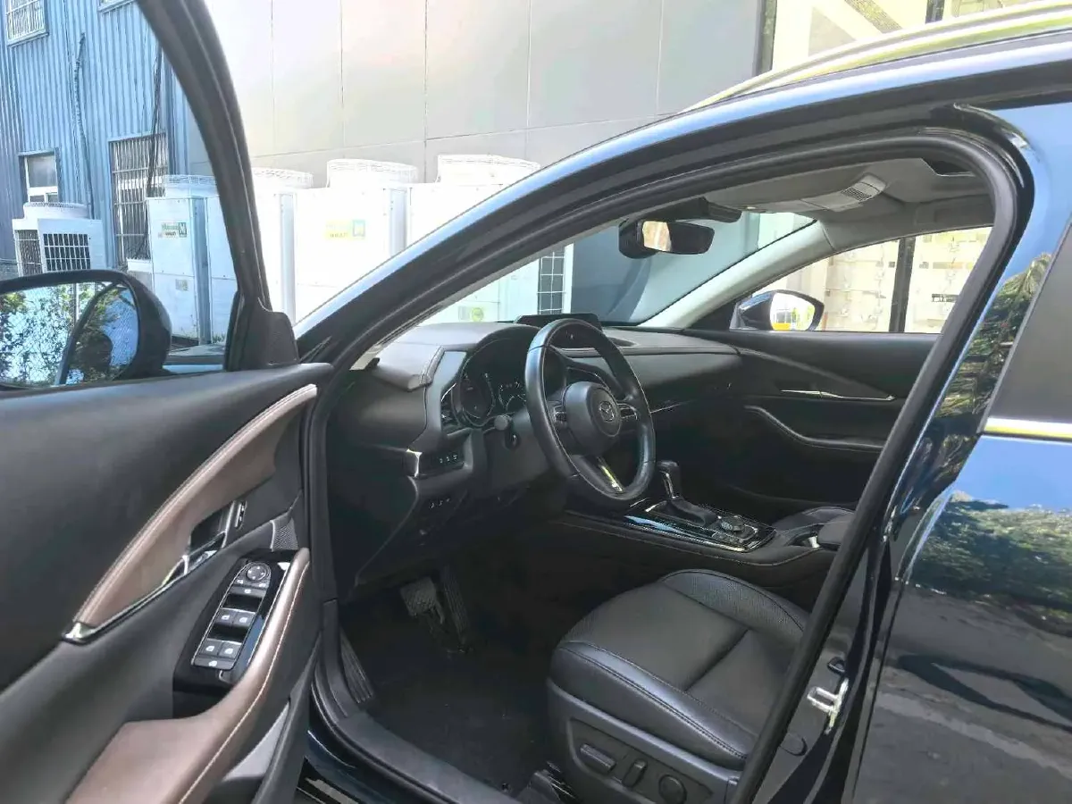 2022 Mazda CX-30 2.0L 158HP L4 6AT,autocango,china used car exporter,china ev exporter,chinese used car exporter,chinese used ev exporter