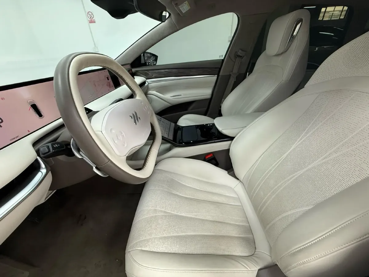 2022 IM L7 BEV 90KWH,autocango,china used car exporter,china ev exporter,chinese used car exporter,chinese used ev exporter