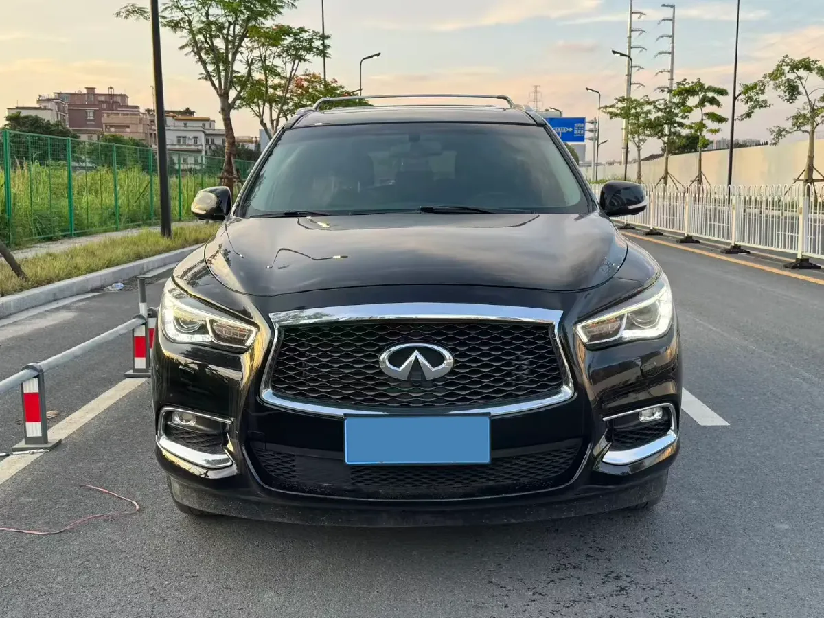 2016 Jaguar XF 2.0T 240HP L4 8AT,autocango,china used car exporter,china ev exporter,chinese used car exporter,chinese used ev exporter