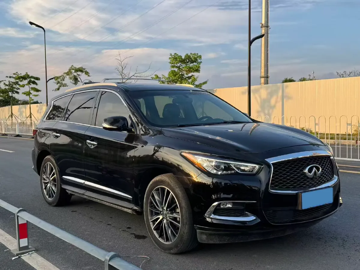 2016 Jaguar XF 2.0T 240HP L4 8AT,autocango,china used car exporter,china ev exporter,chinese used car exporter,chinese used ev exporter