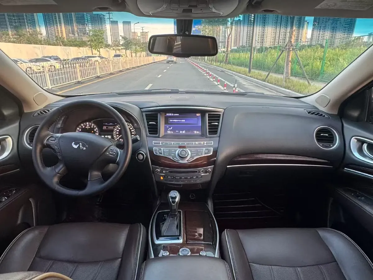 2016 Jaguar XF 2.0T 240HP L4 8AT,autocango,china used car exporter,china ev exporter,chinese used car exporter,chinese used ev exporter