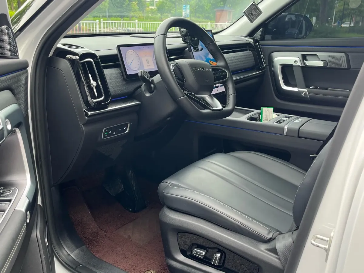 2024 Chery Exploration 06 C-DM 1.5T 156HP L4 DHT PHEV 18.3KWH,autocango,china used car exporter,china ev exporter,chinese used car exporter,chinese used ev exporter