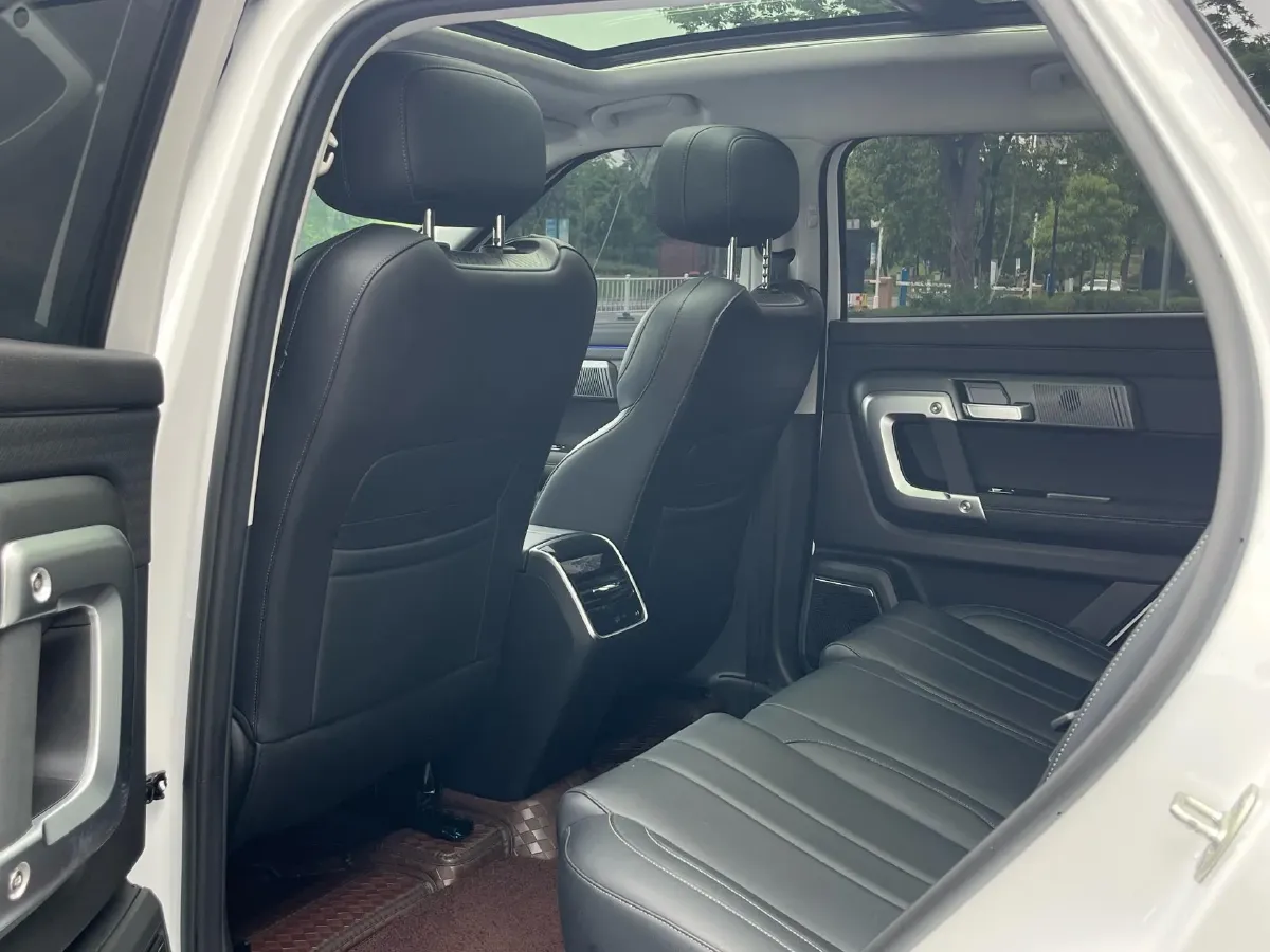 2024 Chery Exploration 06 C-DM 1.5T 156HP L4 DHT PHEV 18.3KWH,autocango,china used car exporter,china ev exporter,chinese used car exporter,chinese used ev exporter