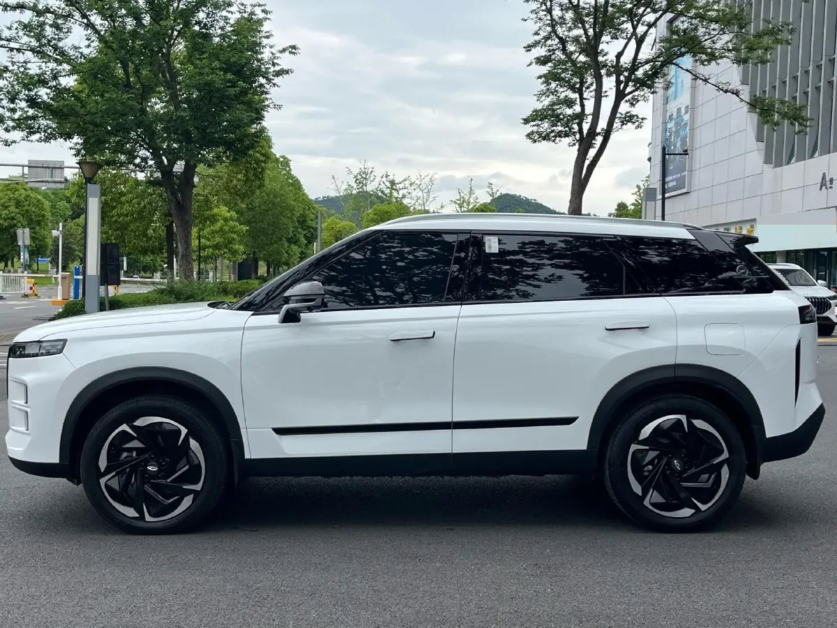 2024 Chery Exploration 06 C-DM 1.5T 156HP L4 DHT PHEV 18.3KWH,autocango,china used car exporter,china ev exporter,chinese used car exporter,chinese used ev exporter