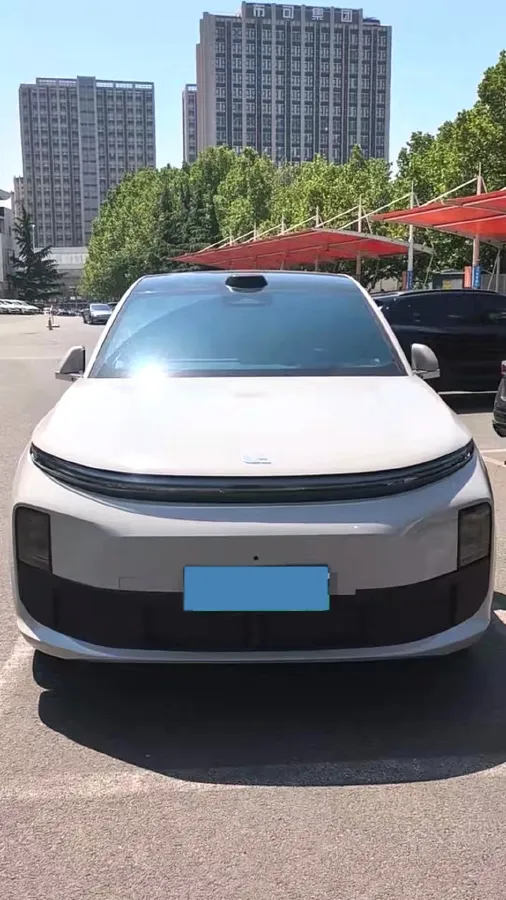 2024 Li L6 Range Extended 154HP L4 REEV 36.8KWH,autocango,china used car exporter,china ev exporter,chinese used car exporter,chinese used ev exporter