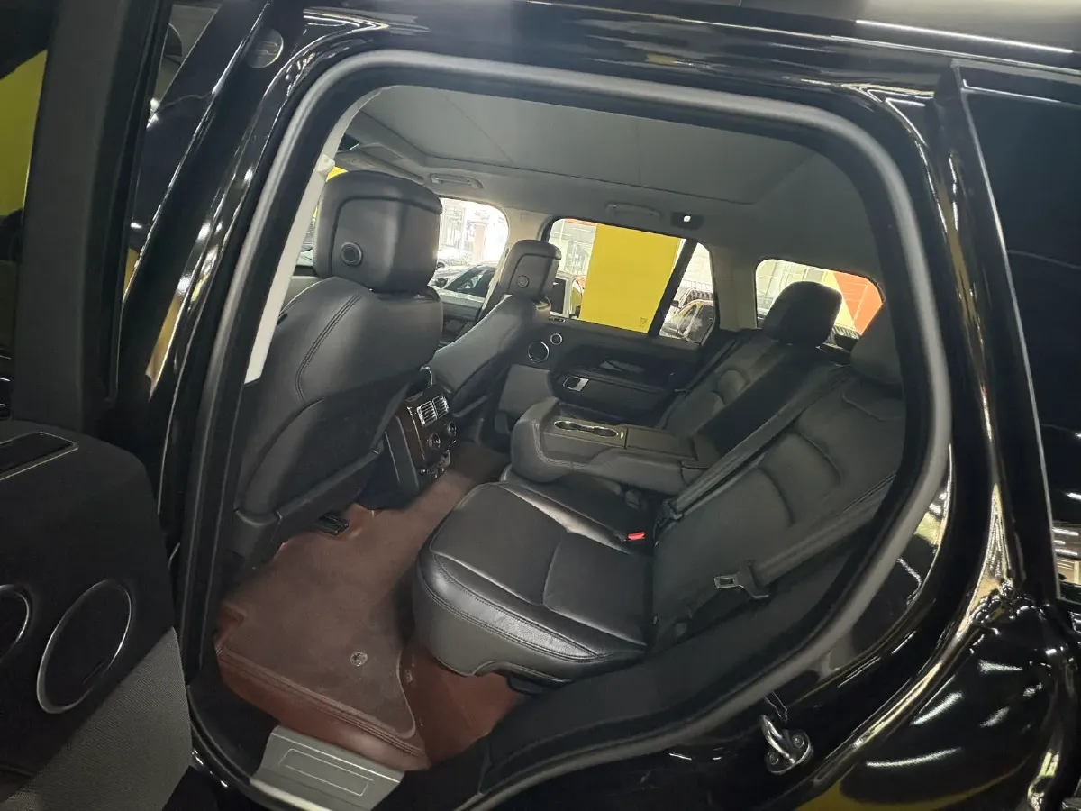 2022 Land Rover Range Rover 3.0T 360HP L6 8AT,autocango,china used car exporter,china ev exporter,chinese used car exporter,chinese used ev exporter