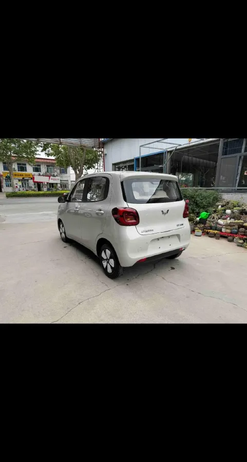 2025 WuLing HongGuang MINI EV BEV 16.2KWH,autocango,china used car exporter,china ev exporter,chinese used car exporter,chinese used ev exporter
