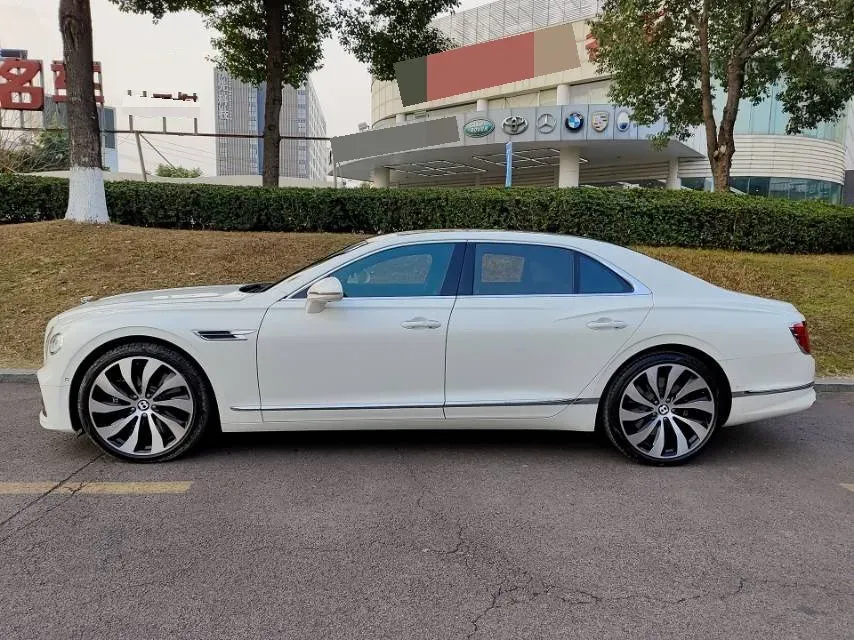 2021 Bentley Flying Spur 4.0T 550HP V8 8DCT,autocango,china used car exporter,china ev exporter,chinese used car exporter,chinese used ev exporter