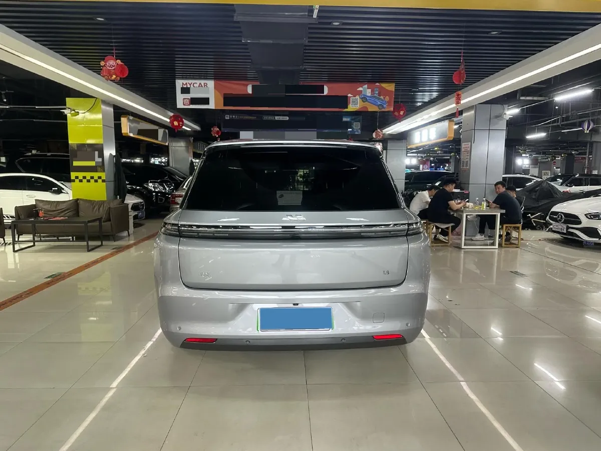 2023 Li L8 Range Extended 154HP REEV 40.9KWH,autocango,china used car exporter,china ev exporter,chinese used car exporter,chinese used ev exporter