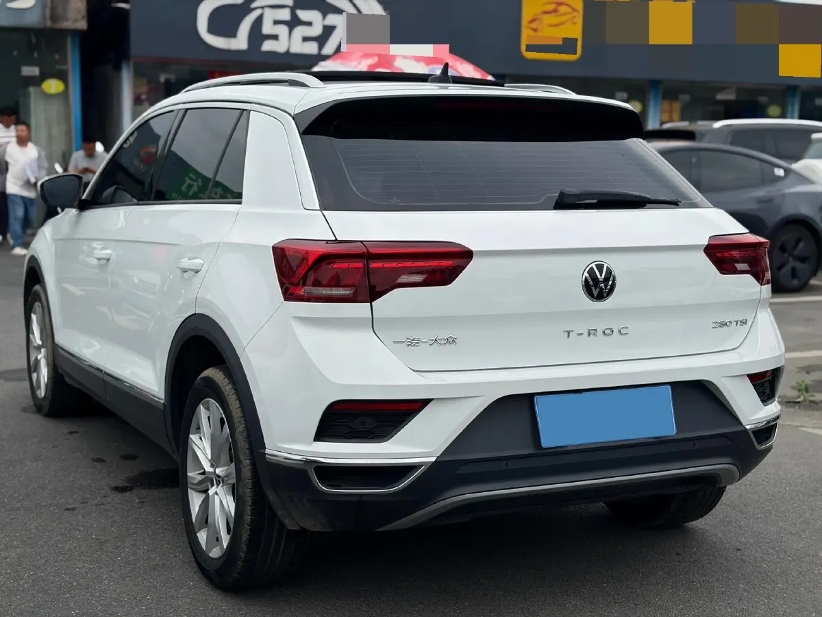 2022 Volkswagen T-Roc 1.4T 150HP L4 7DCT,autocango,china used car exporter,china ev exporter,chinese used car exporter,chinese used ev exporter