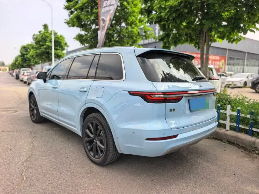 2021 Li ONE Range Extended 131HP REEV 40.5KWH,autocango,china used car exporter,china ev exporter,chinese used car exporter,chinese used ev exporter