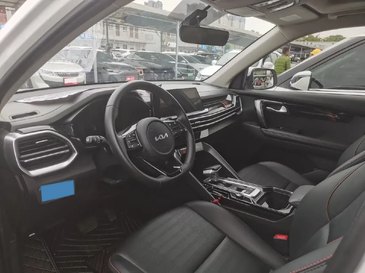 2021 Kia Sportage R 2.0L 161HP L4 6AT,autocango,china used car exporter,china ev exporter,chinese used car exporter,chinese used ev exporter