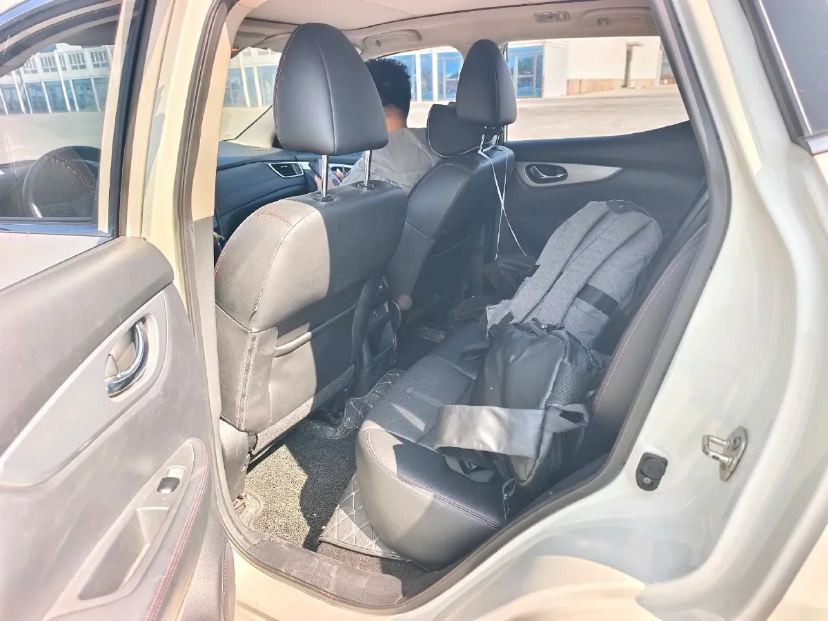 2021 Nissan Qashqai 2.0L 151HP L4 CVT,autocango,china used car exporter,china ev exporter,chinese used car exporter,chinese used ev exporter
