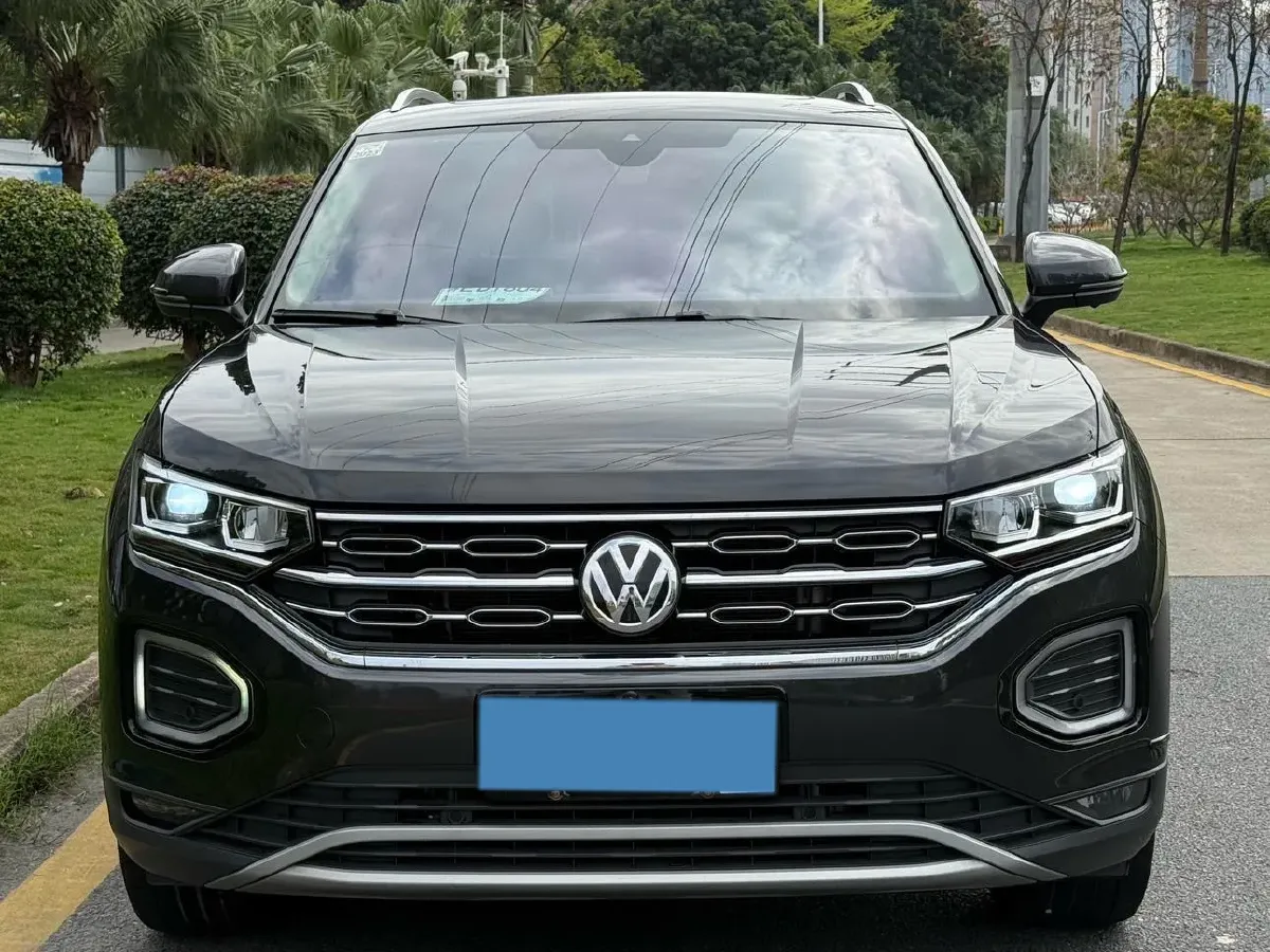 2021 Volkswagen Tayron 2.0T 220HP L4 7DCT,autocango,china used car exporter,china ev exporter,chinese used car exporter,chinese used ev exporter