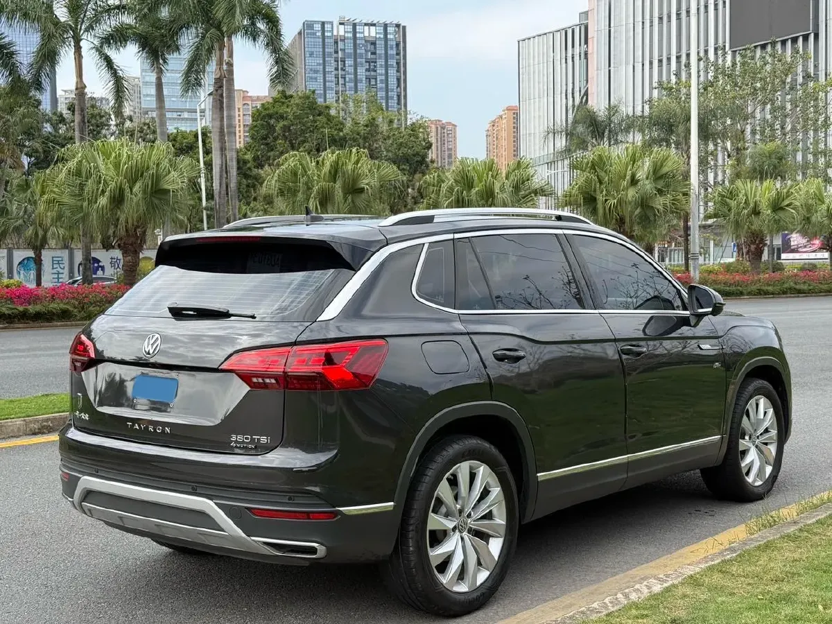 2021 Volkswagen Tayron 2.0T 220HP L4 7DCT,autocango,china used car exporter,china ev exporter,chinese used car exporter,chinese used ev exporter