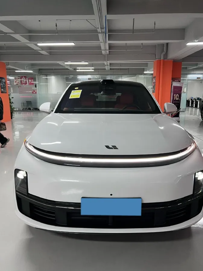 2025 Li L7 Range Extended 154HP REEV,autocango,china used car exporter,china ev exporter,chinese used car exporter,chinese used ev exporter