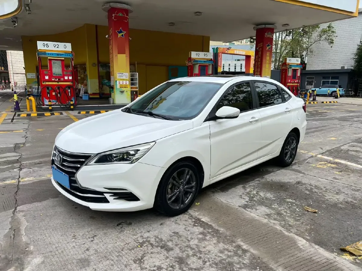 2019 ChangAn Eado DT 1.6L 125HP L4 4AT,autocango,china used car exporter,china ev exporter,chinese used car exporter,chinese used ev exporter
