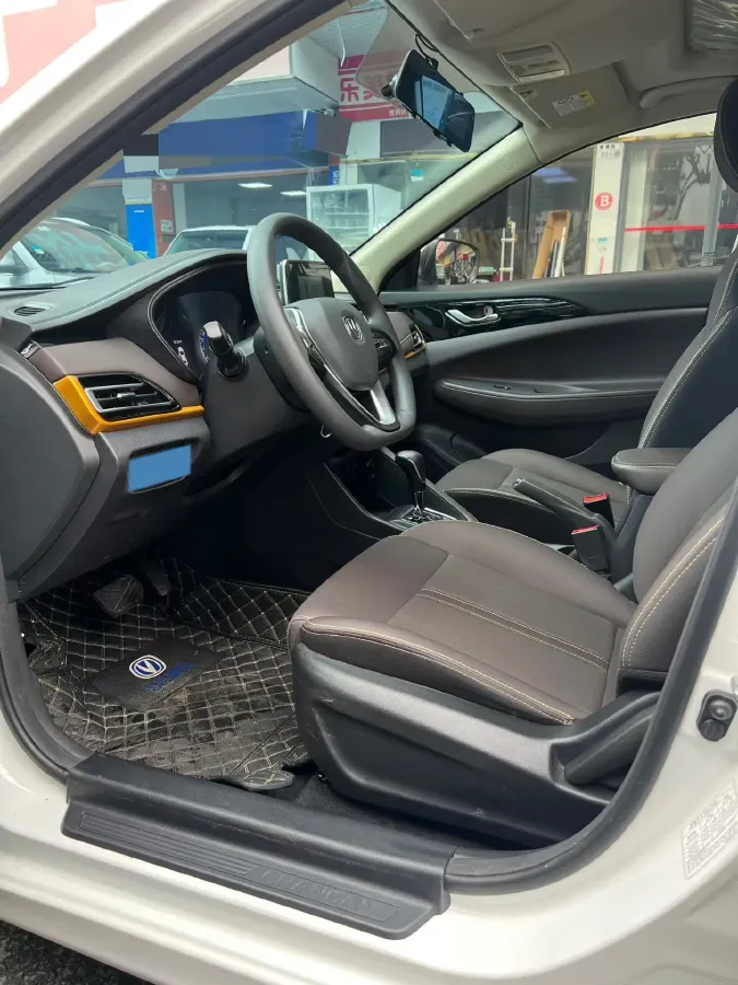 2019 ChangAn Eado DT 1.6L 125HP L4 4AT,autocango,china used car exporter,china ev exporter,chinese used car exporter,chinese used ev exporter