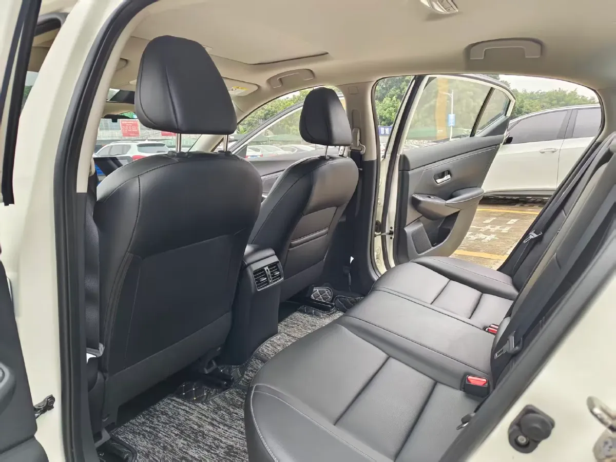 2021 Nissan Sylphy 1.6L 135HP L4 CVT,autocango,china used car exporter,china ev exporter,chinese used car exporter,chinese used ev exporter