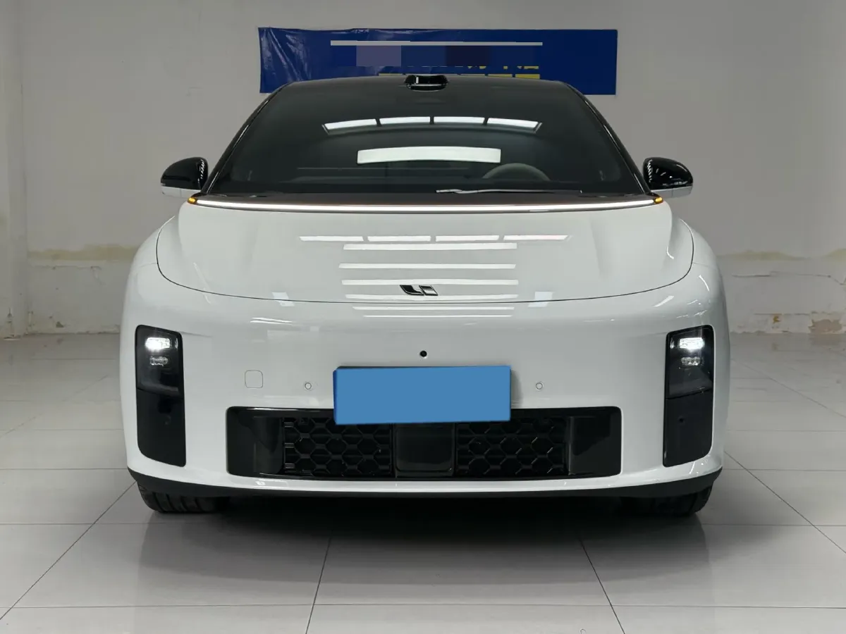2025 Li i6 BEV,autocango,china used car exporter,china ev exporter,chinese used car exporter,chinese used ev exporter