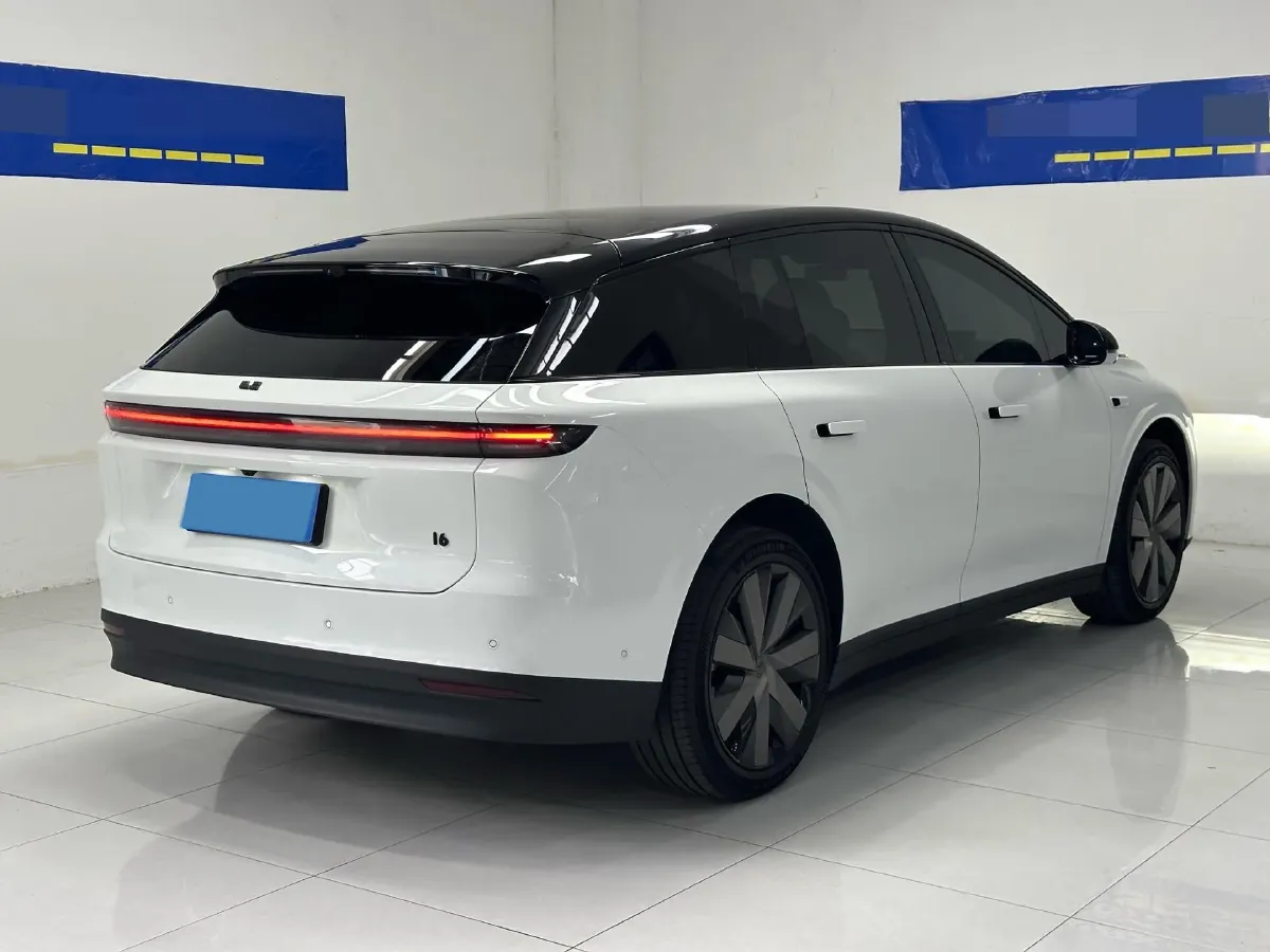 2025 Li i6 BEV,autocango,china used car exporter,china ev exporter,chinese used car exporter,chinese used ev exporter