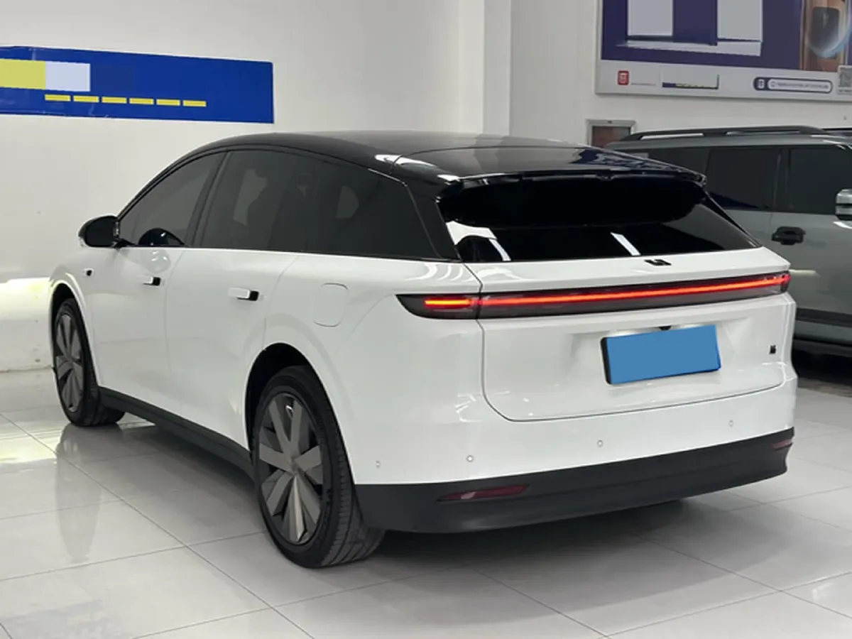 2025 Li i6 BEV,autocango,china used car exporter,china ev exporter,chinese used car exporter,chinese used ev exporter